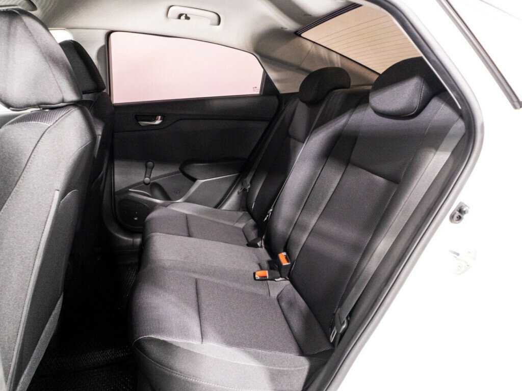 Hyundai Solaris б/у, 2017, Механическая. Фото: #9