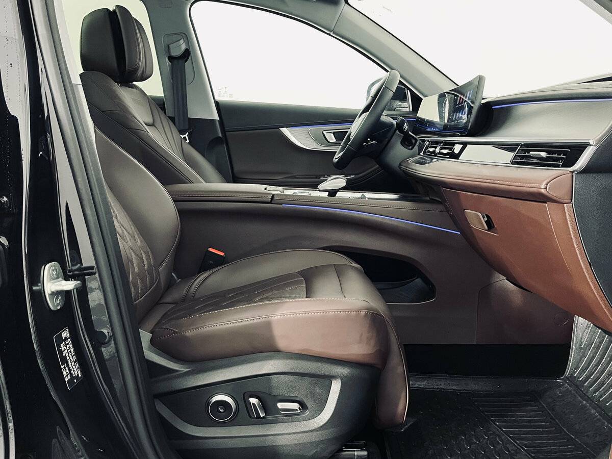 Chery Tiggo 8 Pro Max б/у, 2024, Роботизированная. Фото: #8