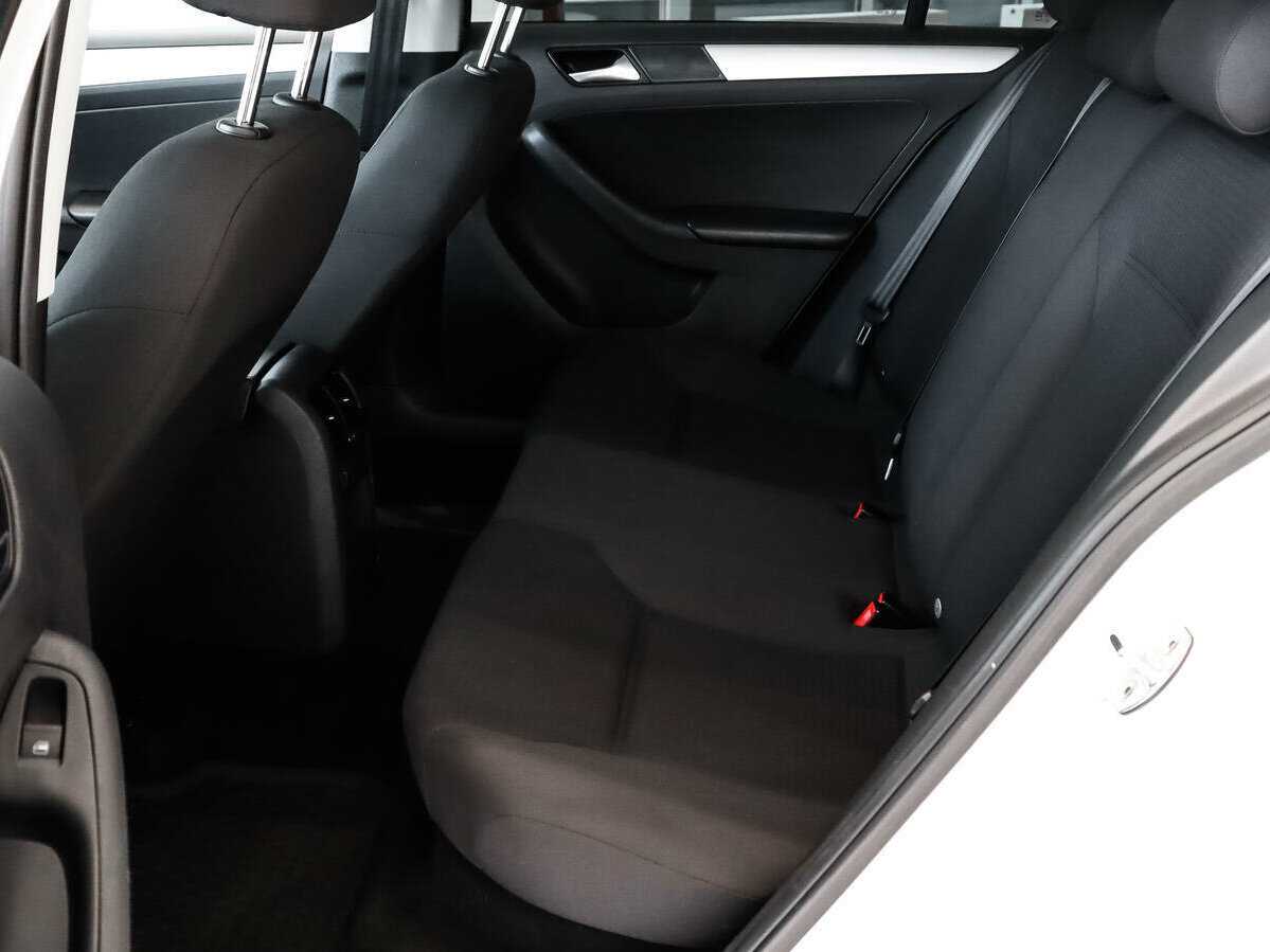 Volkswagen Jetta б/у, 2017, Автоматическая. Фото: #9