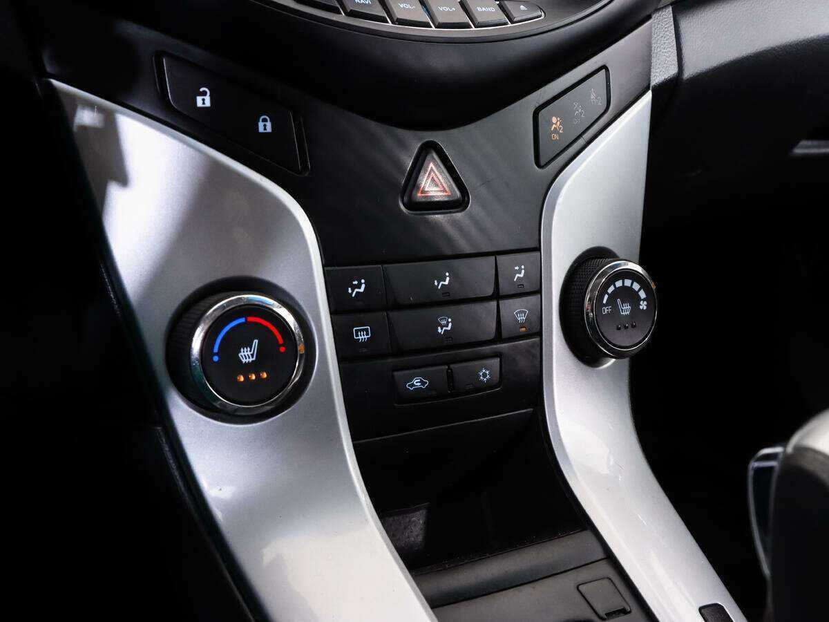 Chevrolet Cruze б/у, 2013, Автоматическая. Фото: #13