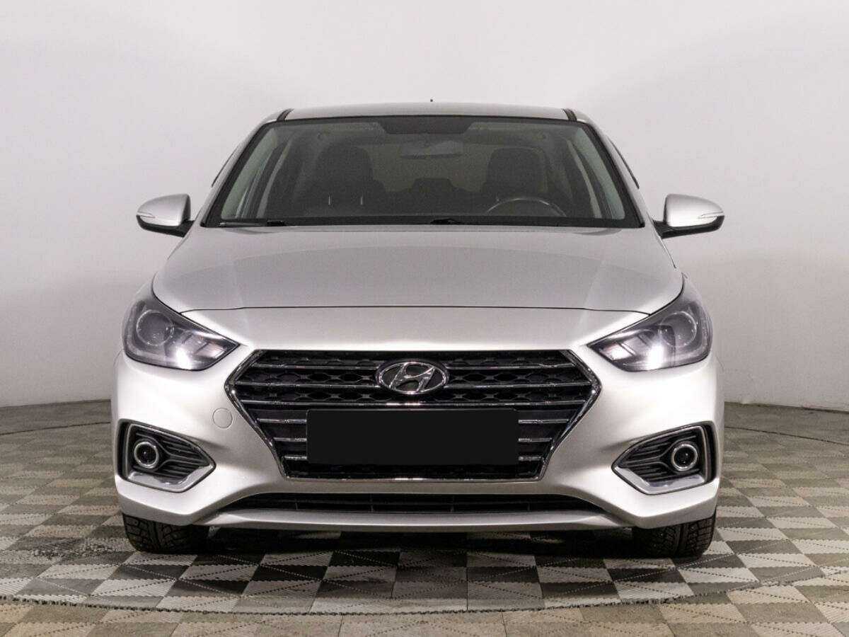 Hyundai Solaris б/у, 2018, Автоматическая. Фото: #1