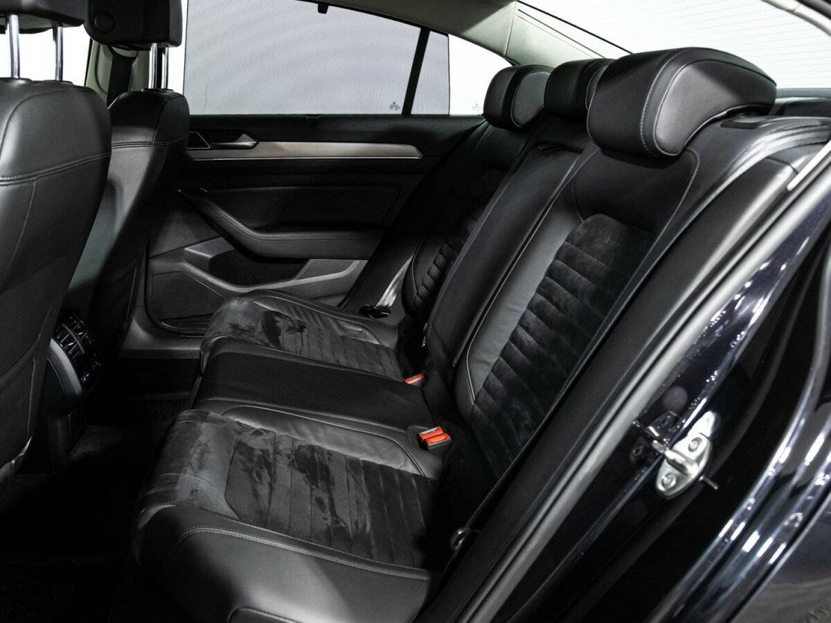 Volkswagen Passat б/у, 2016, Роботизированная. Фото: #9