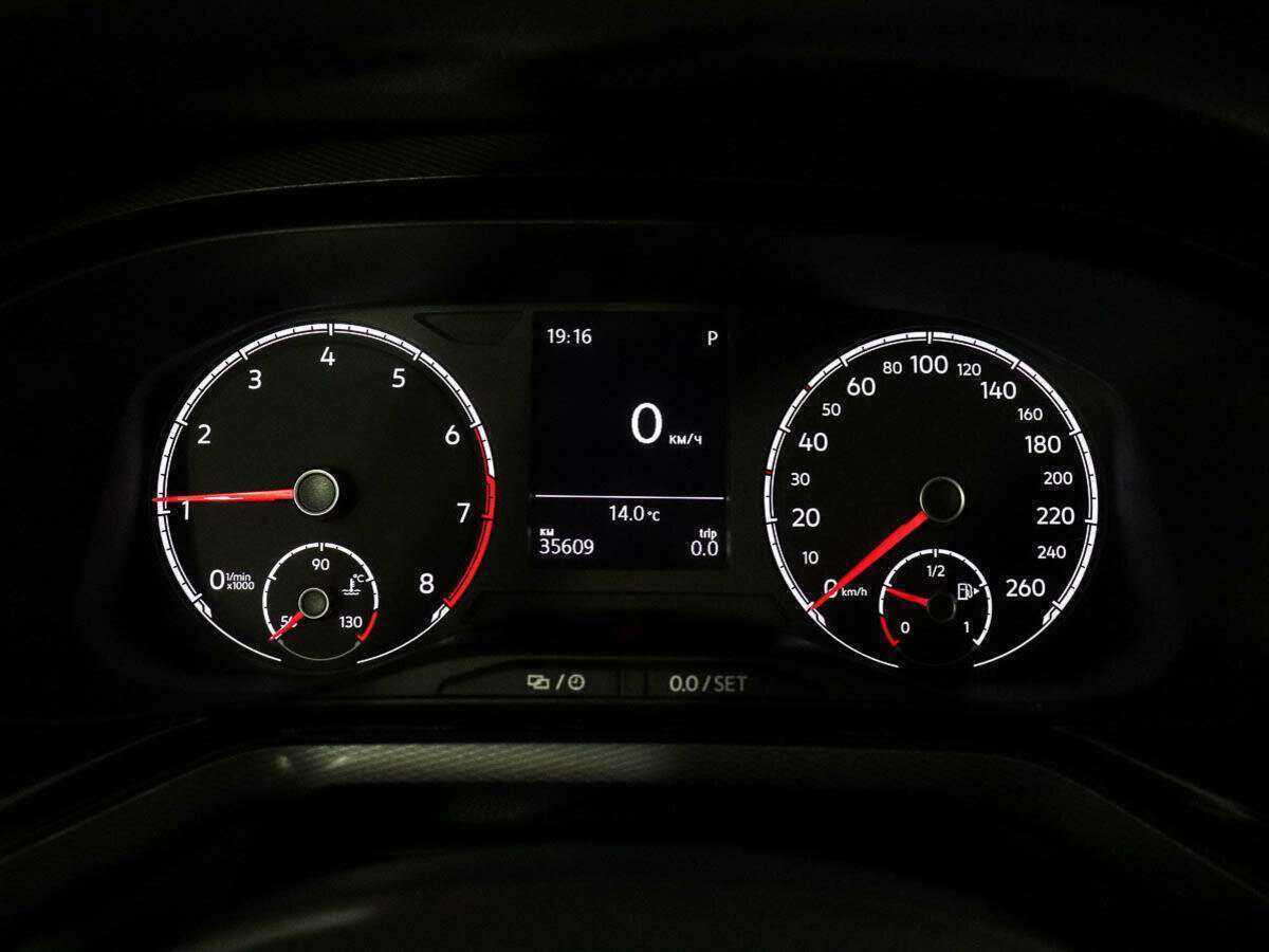 Volkswagen Polo б/у, 2022, Автоматическая. Фото: #9