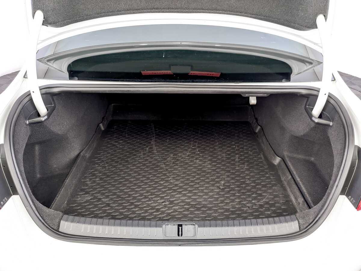 Volkswagen Passat б/у, 2016, Роботизированная. Фото: #9