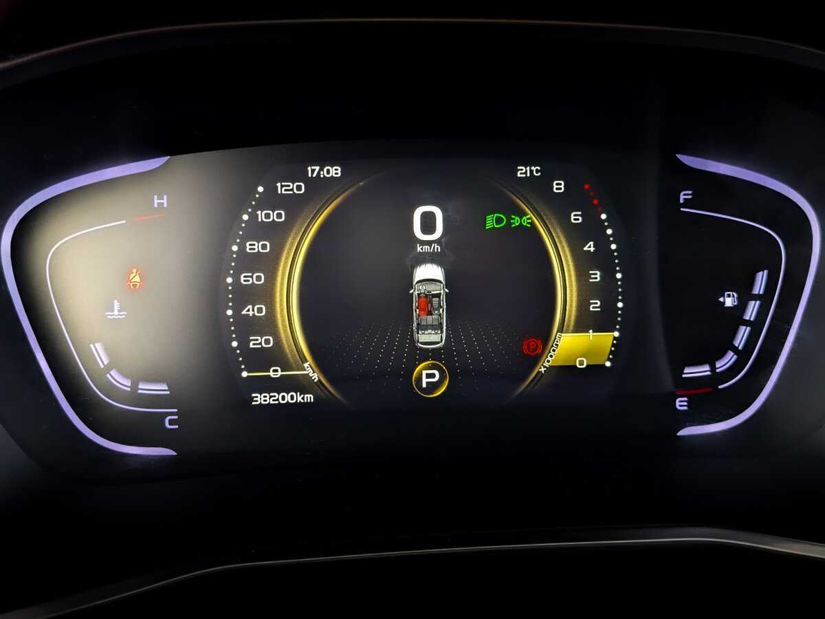 Geely Coolray б/у, 2020, Роботизированная. Фото: #10