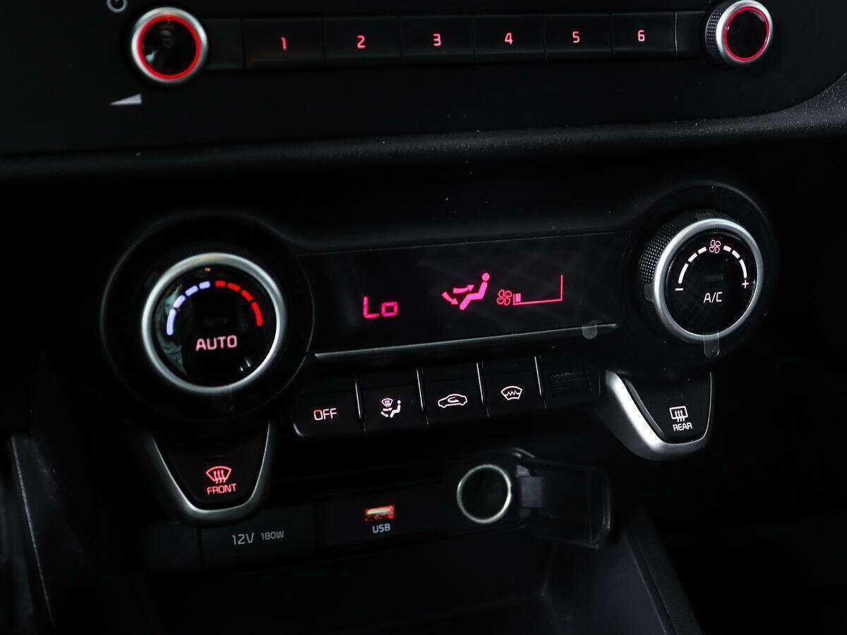 Kia Rio б/у, 2021, Автоматическая. Фото: #14