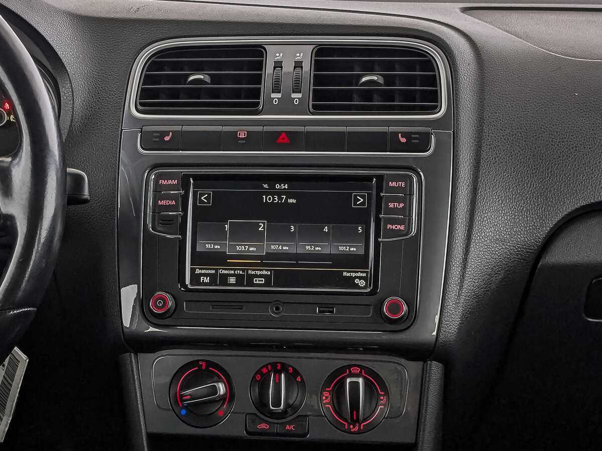 Volkswagen Polo б/у, 2019, Автоматическая. Фото: #16