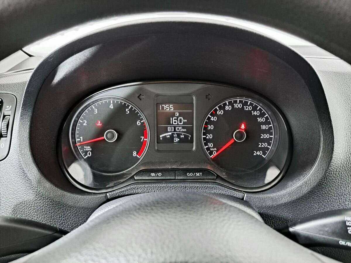 Volkswagen Polo б/у, 2014, Механическая. Фото: #9