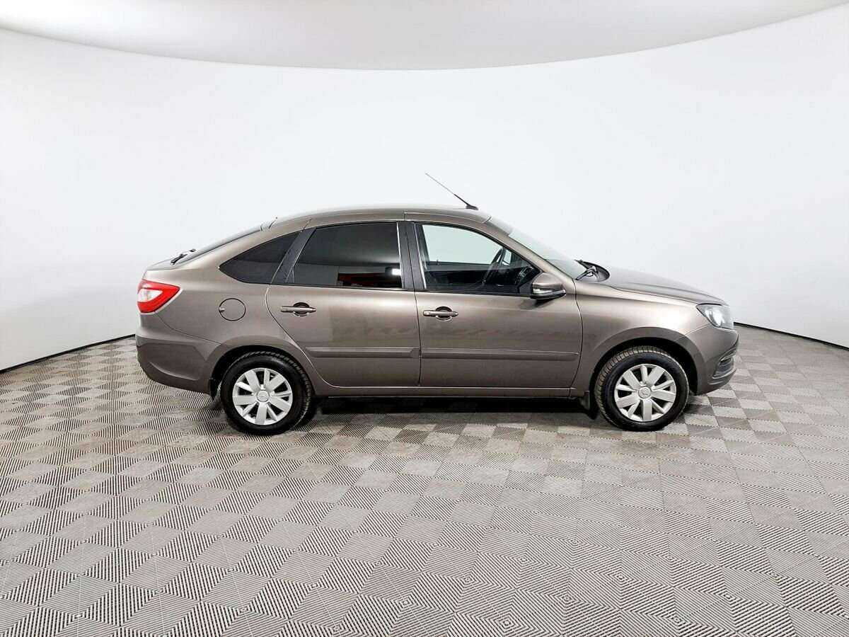 Lada (ВАЗ) Granta б/у, 2019, Механическая. Фото: #3