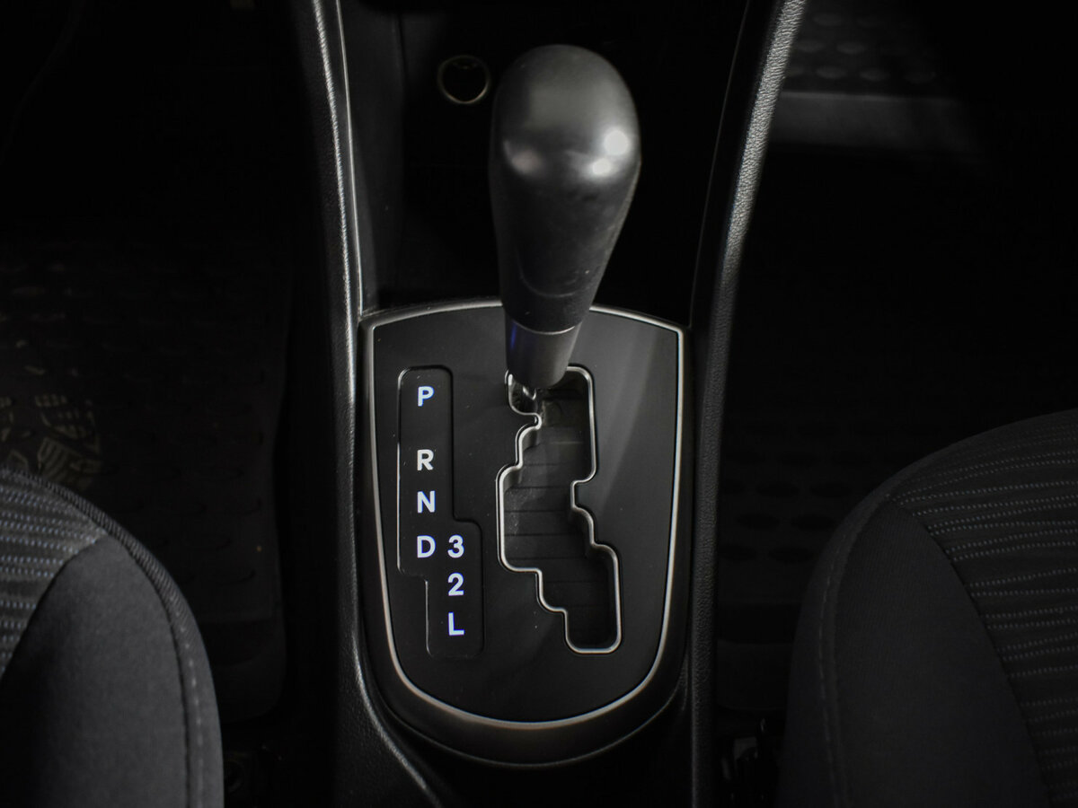 Hyundai Solaris б/у, 2015, Автоматическая. Фото: #14