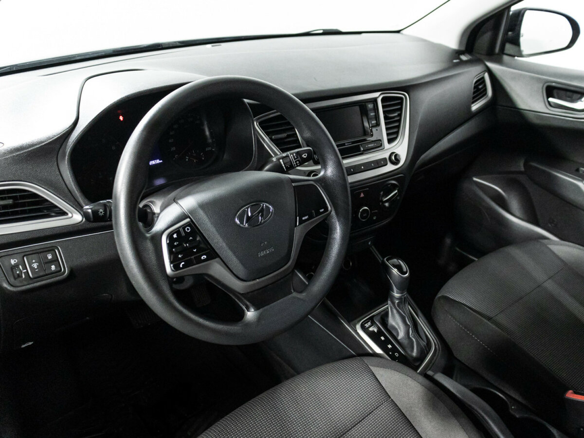 Hyundai Solaris б/у, 2020, Автоматическая. Фото: #10