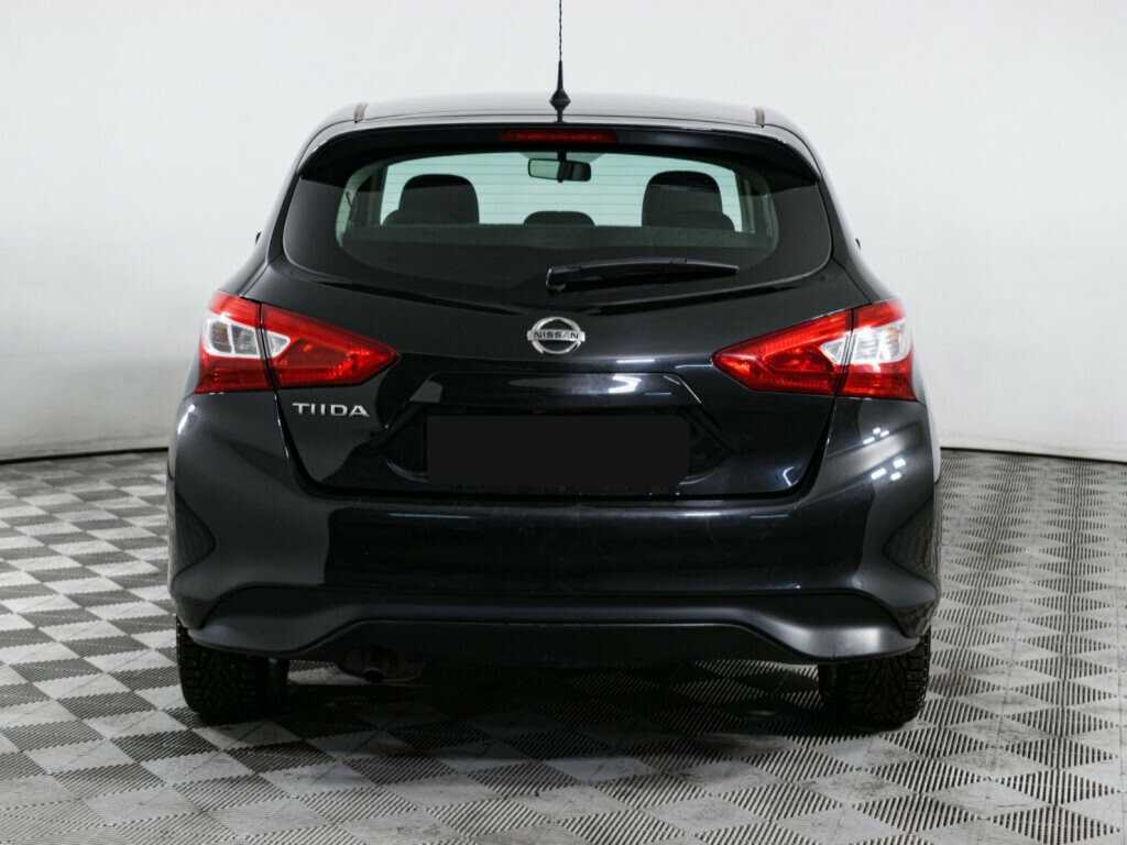 Nissan Tiida б/у, 2015, Вариатор. Фото: #4