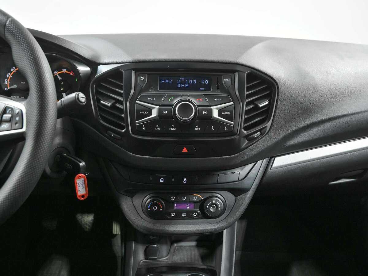 Lada (ВАЗ) Vesta б/у, 2019, Механическая. Фото: #8