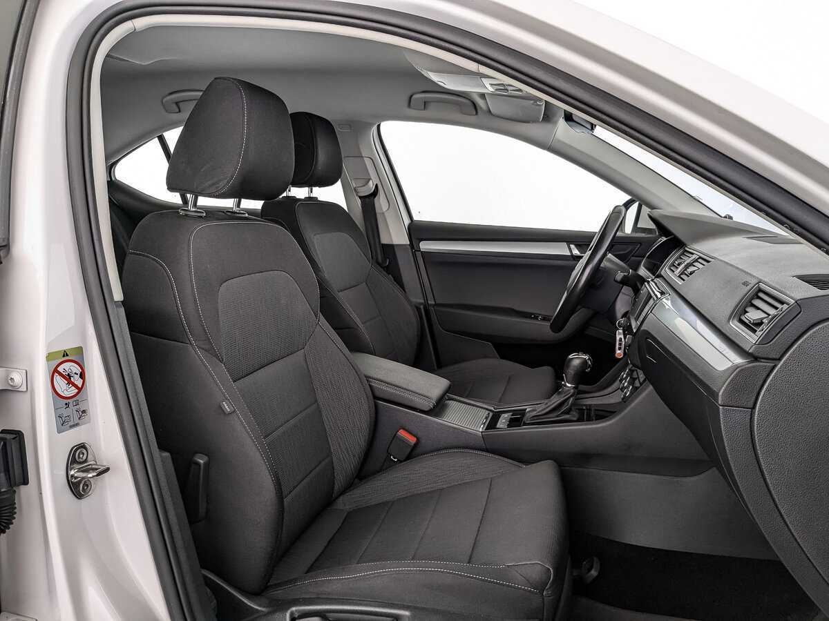 Skoda Superb б/у, 2017, Роботизированная. Фото: #22