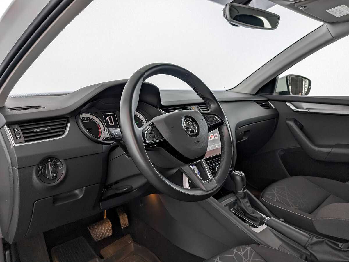Skoda Octavia б/у, 2019, Автоматическая. Фото: #13
