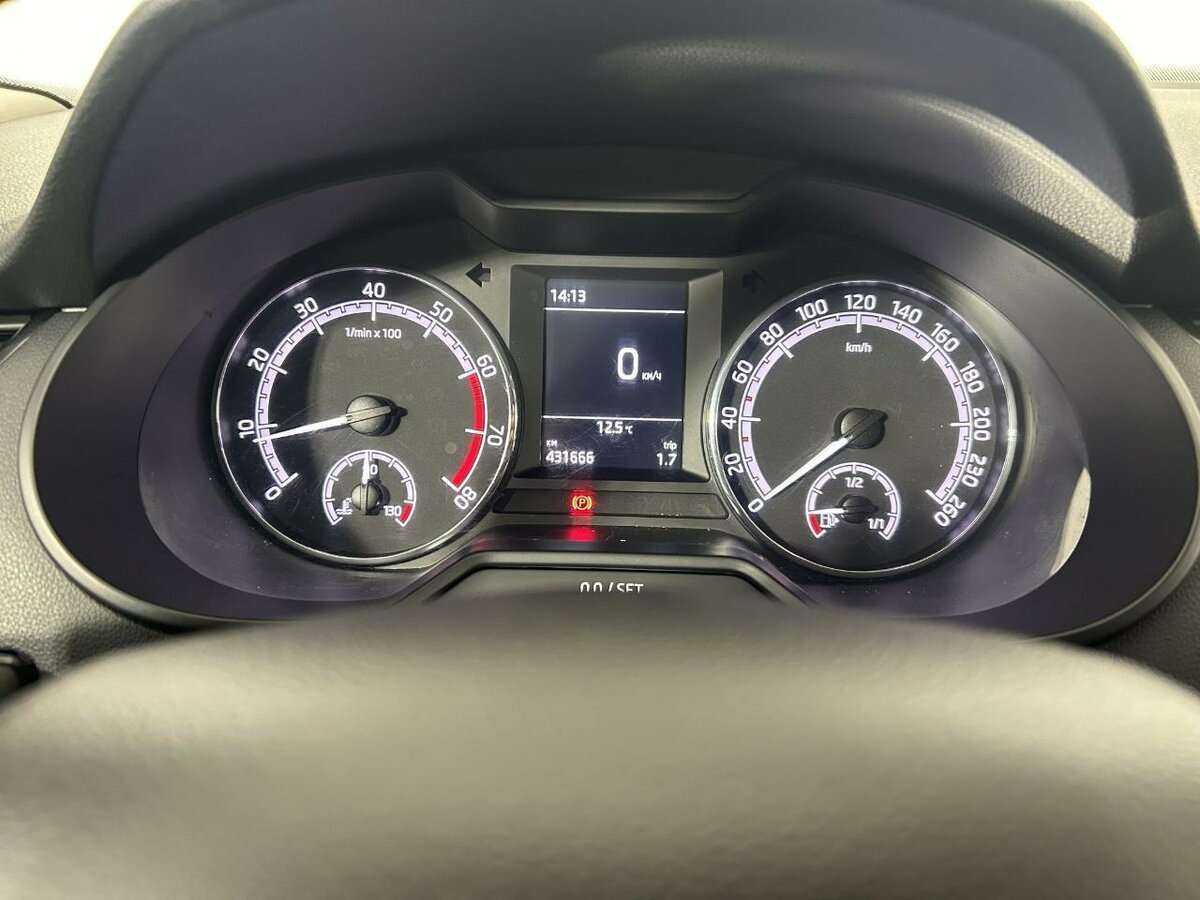 Skoda Octavia б/у, 2018, Механическая. Фото: #10