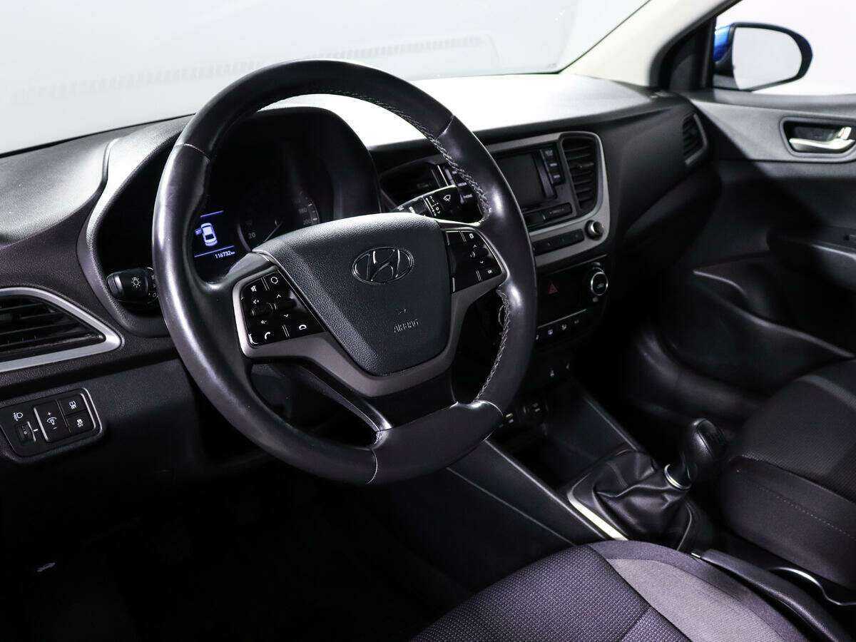 Hyundai Solaris б/у, 2017, Механическая. Фото: #11