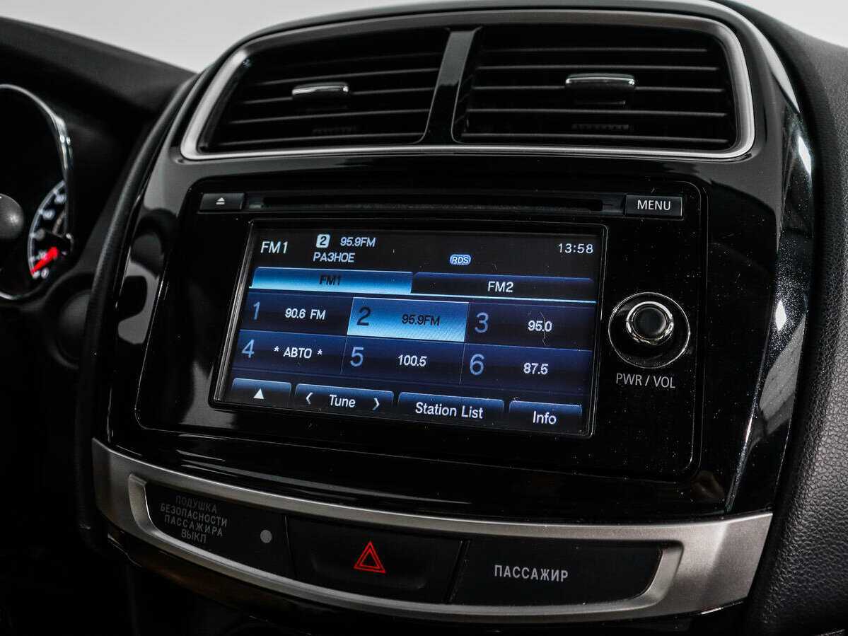 Mitsubishi ASX б/у, 2015, Вариатор. Фото: #11