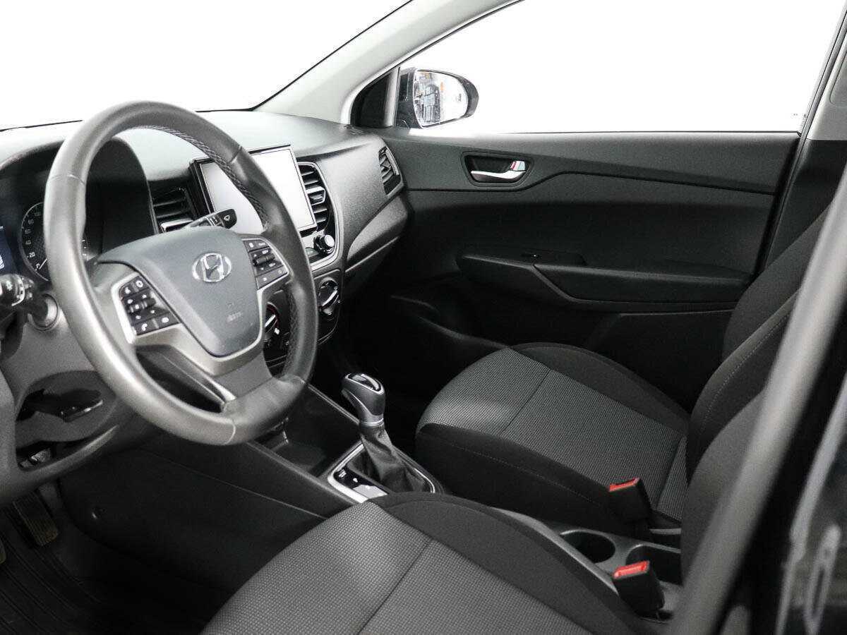 Hyundai Solaris б/у, 2021, Автоматическая. Фото: #9