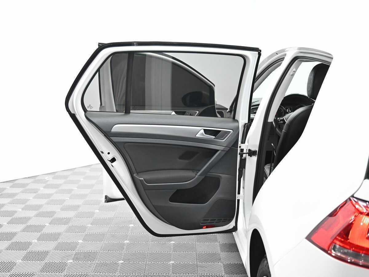 Volkswagen Golf б/у, 2013, Роботизированная. Фото: #14