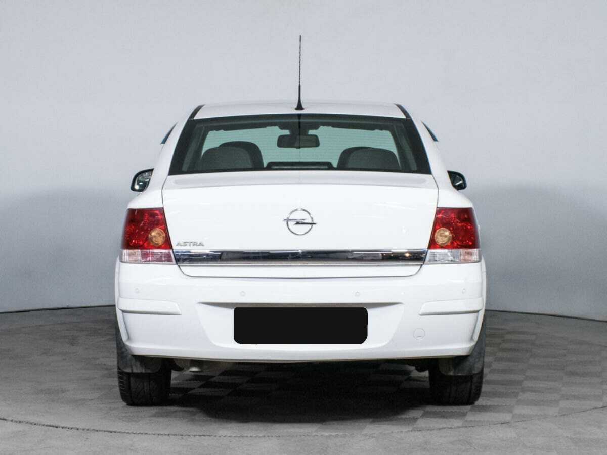 Opel Astra б/у, 2014, Механическая. Фото: #5