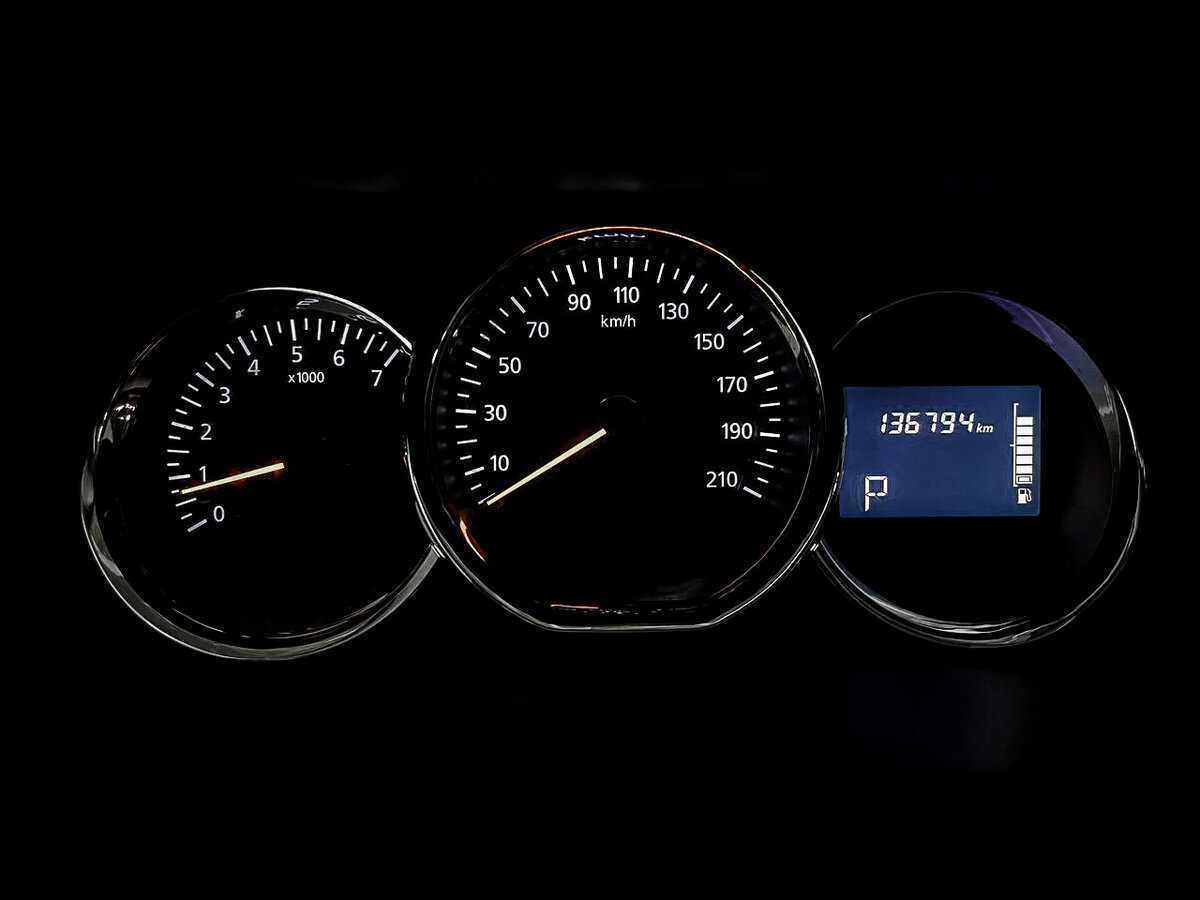 Renault Duster б/у, 2016, Автоматическая. Фото: #12