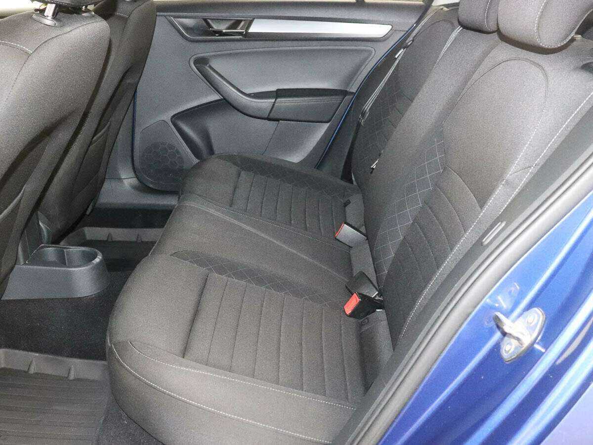 Skoda Rapid б/у, 2017, Роботизированная. Фото: #8