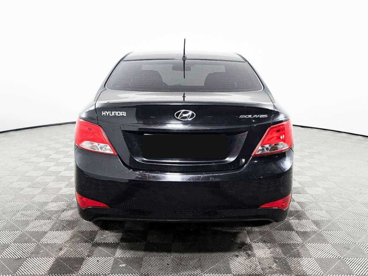 Hyundai Solaris б/у, 2015, Механическая. Фото: #4