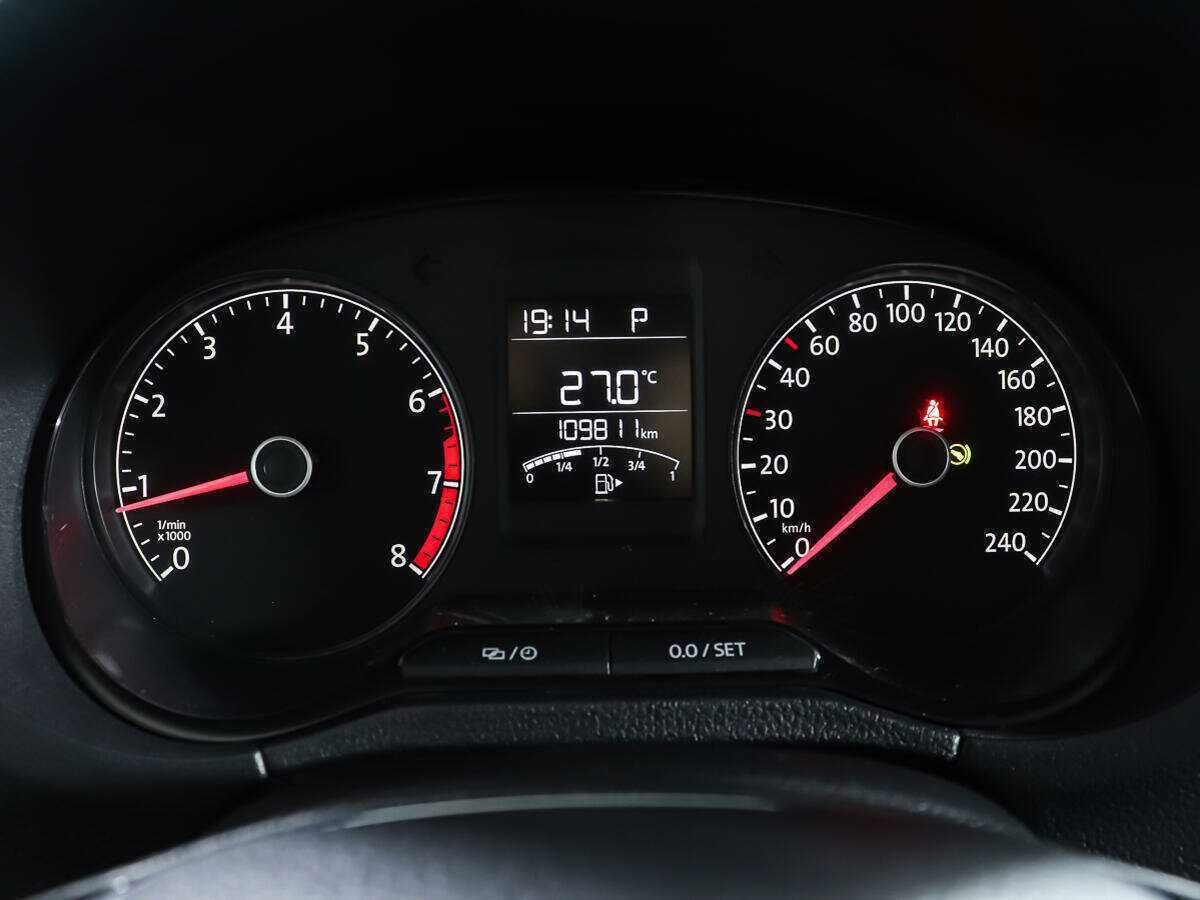 Volkswagen Polo б/у, 2016, Автоматическая. Фото: #13