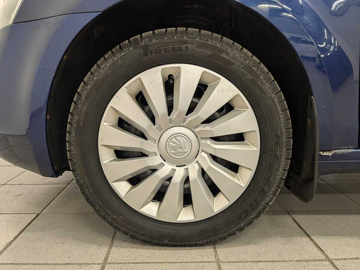 Skoda Octavia б/у, 2015, Механическая. Фото: #10