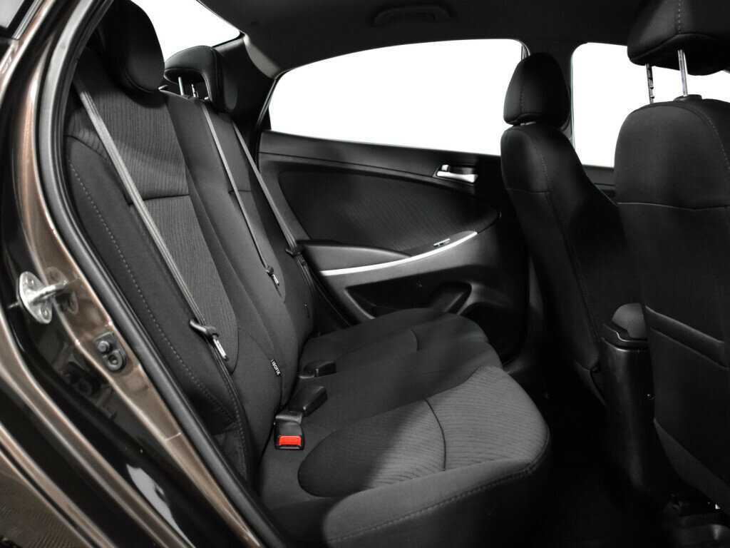 Hyundai Solaris б/у, 2016, Автоматическая. Фото: #9