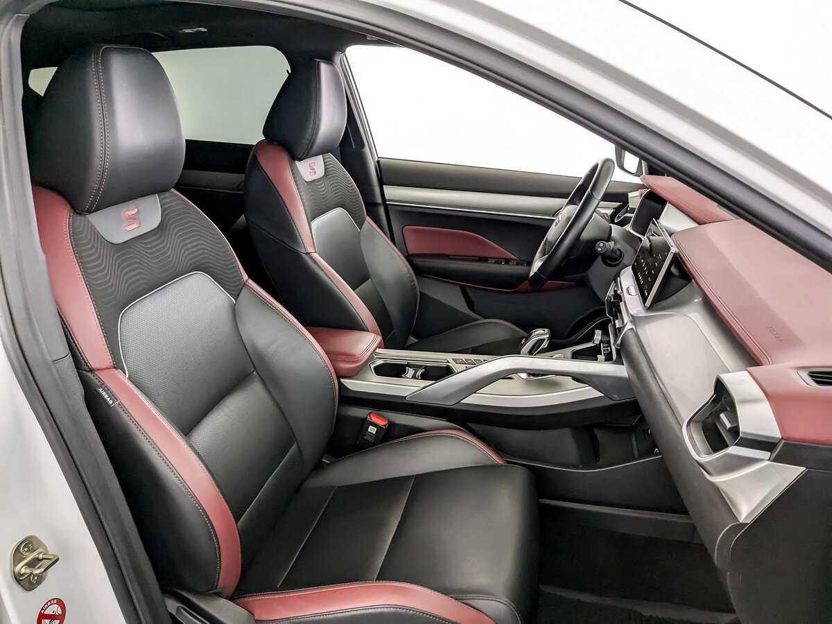 Geely Coolray б/у, 2022, Роботизированная. Фото: #21