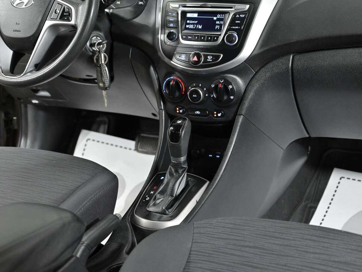 Hyundai Solaris б/у, 2016, Автоматическая. Фото: #5