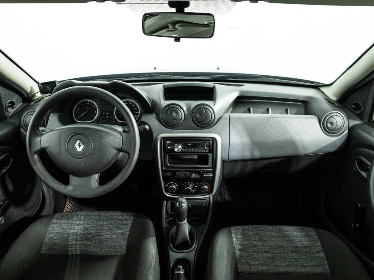 Renault Duster б/у, 2014, Механическая. Фото: #10