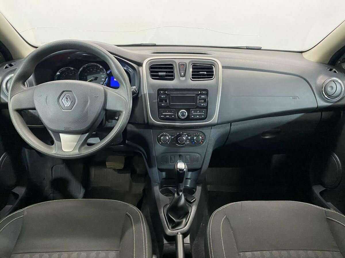 Renault Logan б/у, 2016, Автоматическая. Фото: #8