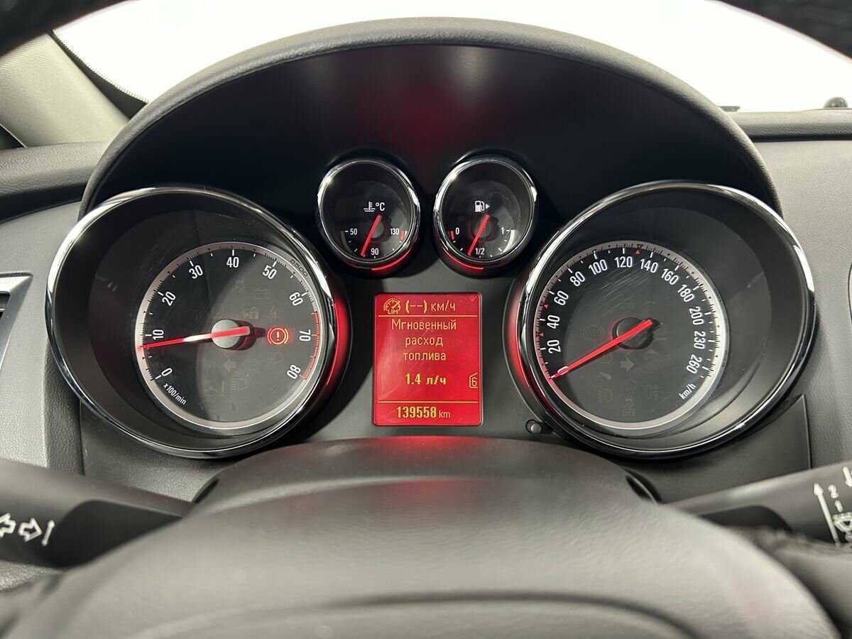 Opel Astra б/у, 2014, Механическая. Фото: #10