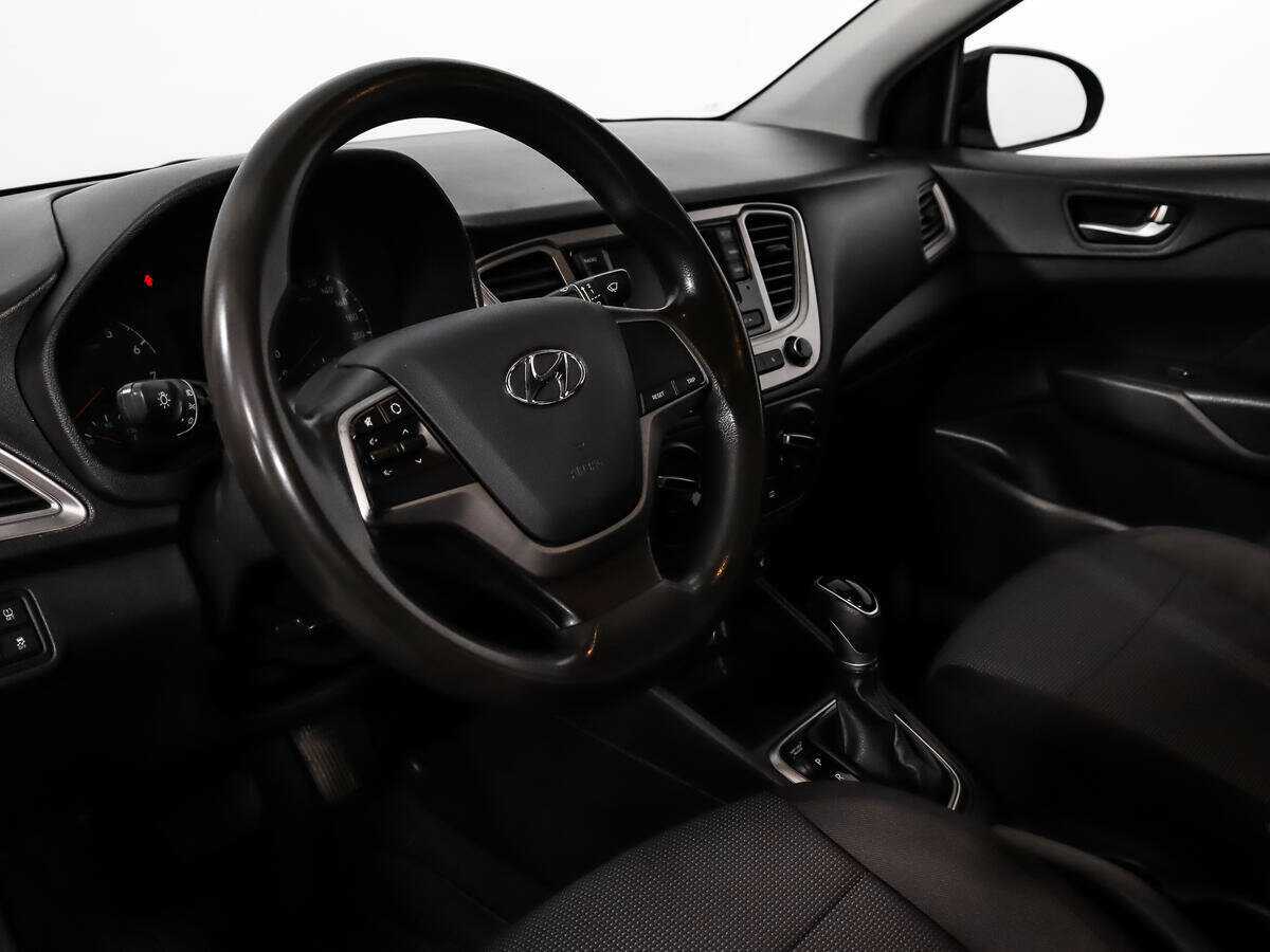 Hyundai Solaris б/у, 2020, Автоматическая. Фото: #8