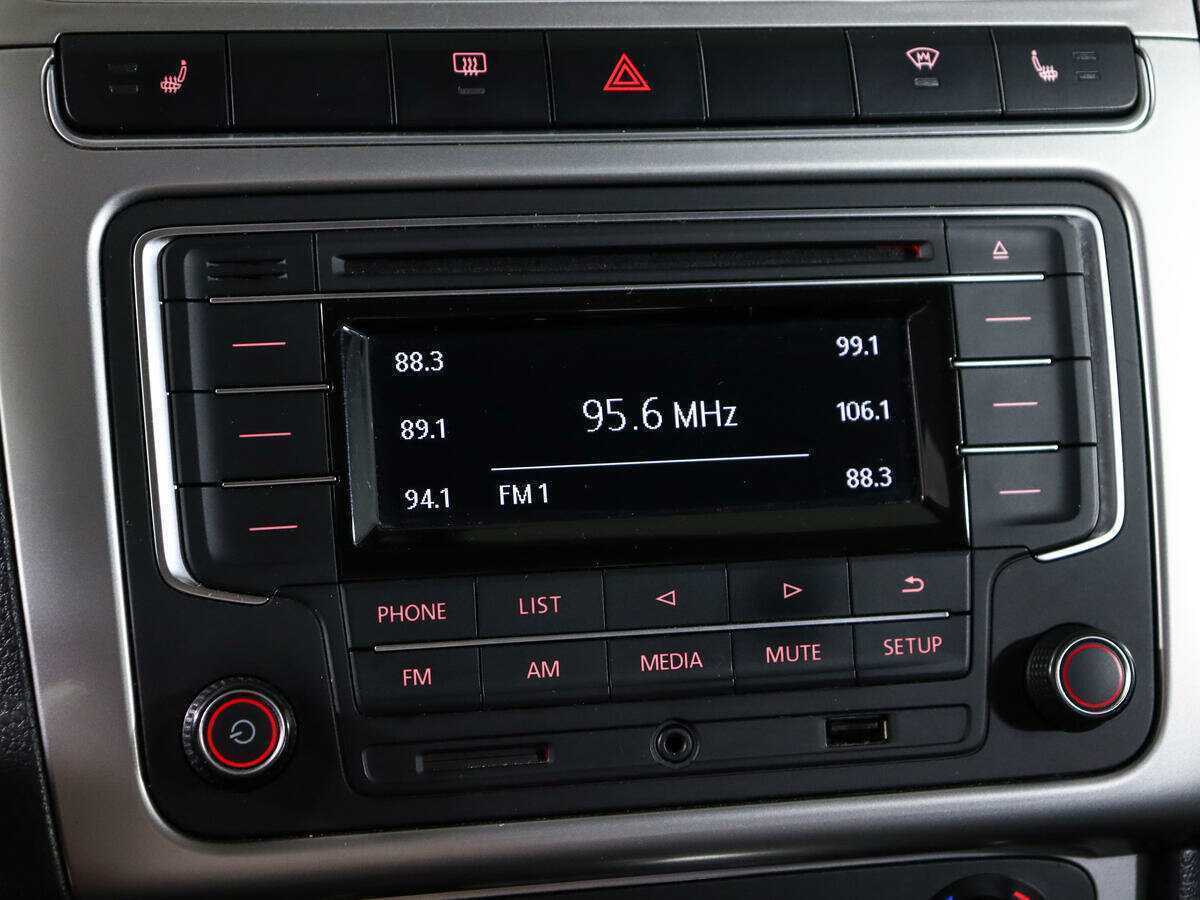 Volkswagen Polo б/у, 2016, Автоматическая. Фото: #16