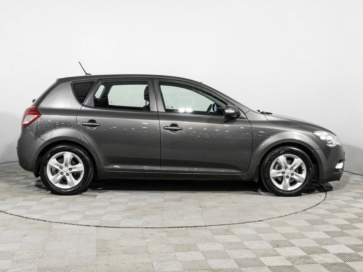 Kia Ceed б/у, 2012, Автоматическая. Фото: #3