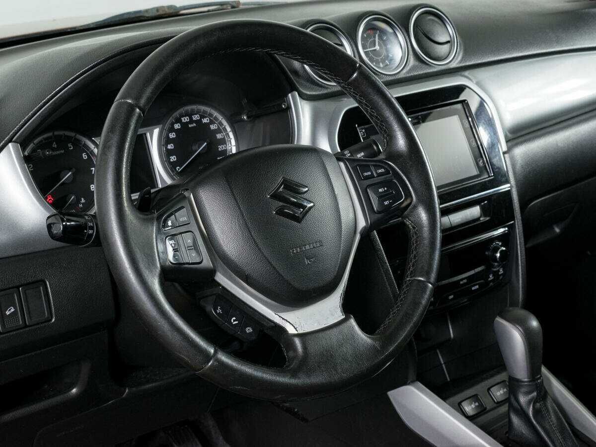 Suzuki Vitara б/у, 2015, Автоматическая. Фото: #12