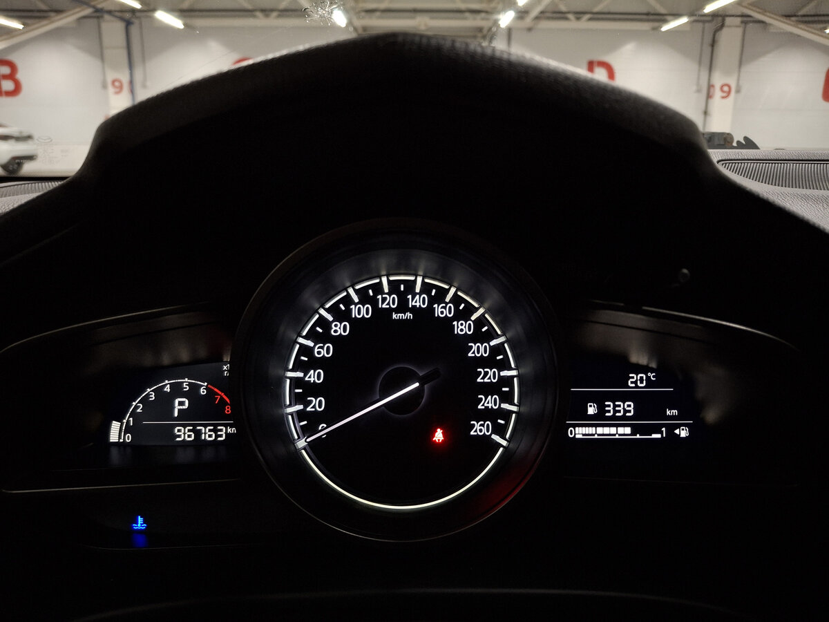 Mazda 3 б/у, 2018, Автоматическая. Фото: #12