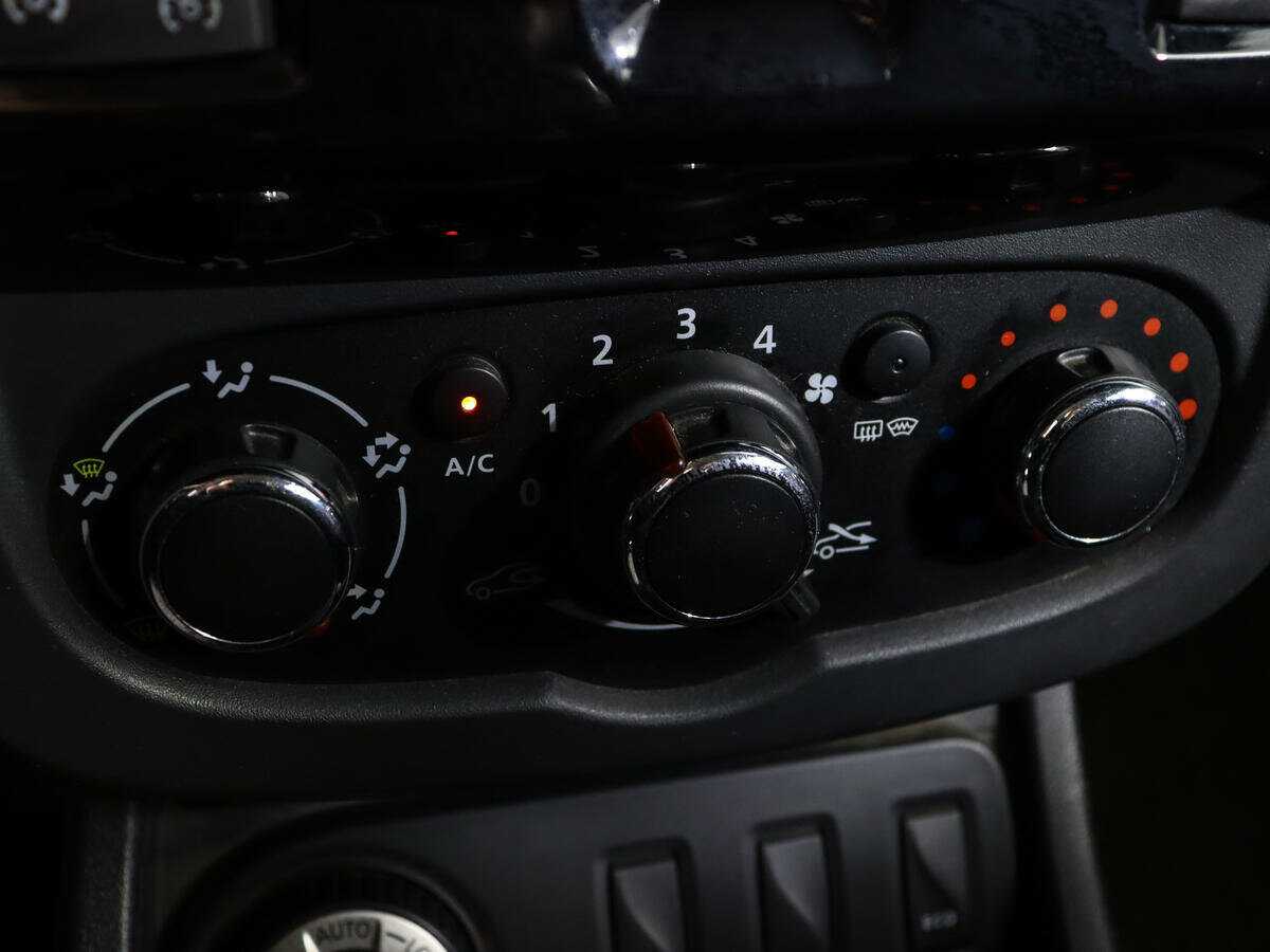 Renault Duster б/у, 2017, Автоматическая. Фото: #17