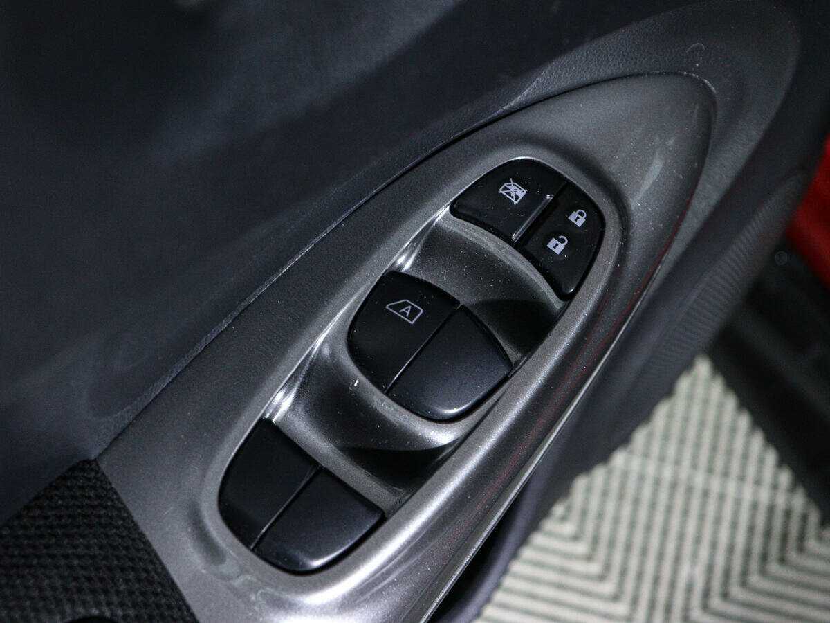 Nissan Juke б/у, 2014, Вариатор. Фото: #13