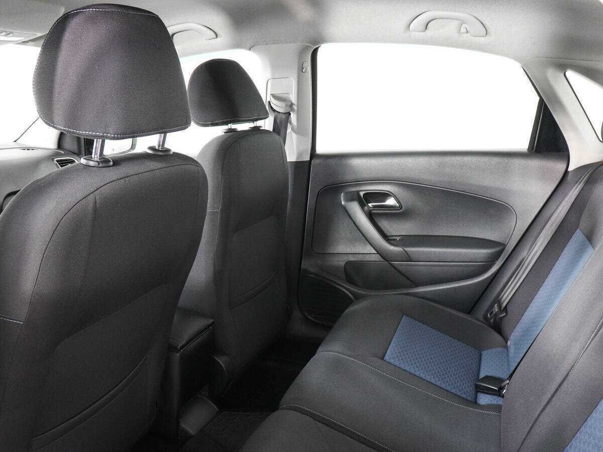 Volkswagen Polo б/у, 2013, Автоматическая. Фото: #7