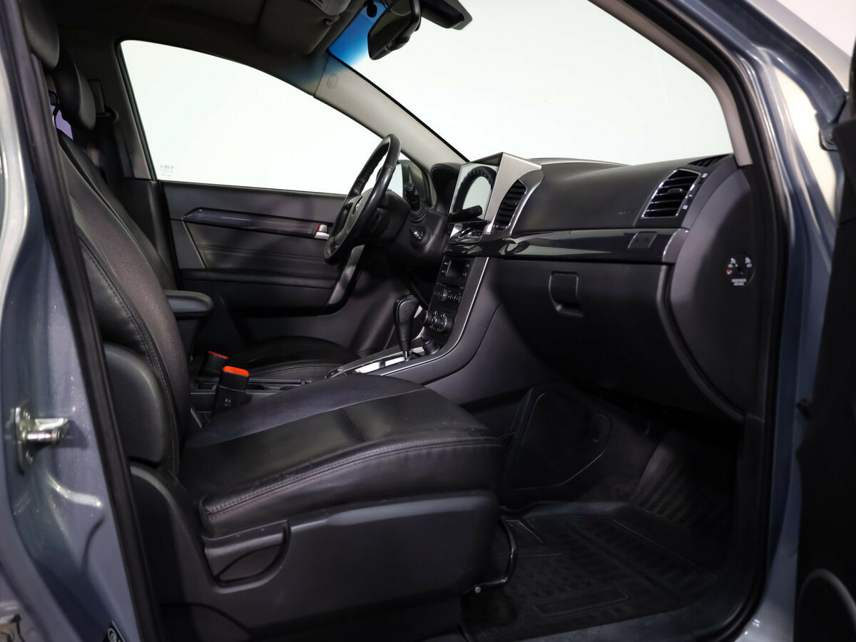 Chevrolet Captiva б/у, 2013, Автоматическая. Фото: #22