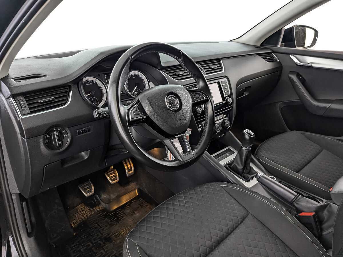 Skoda Octavia б/у, 2016, Механическая. Фото: #13