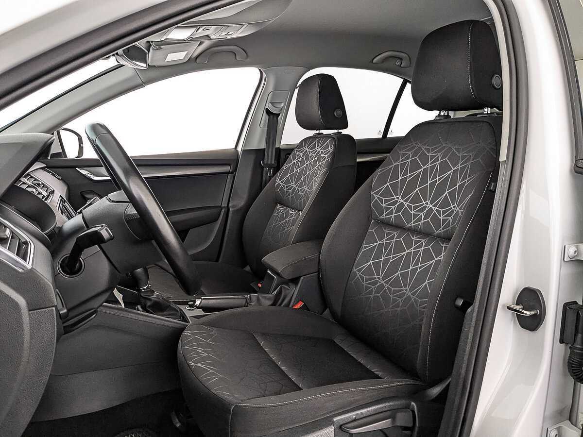 Skoda Octavia б/у, 2018, Роботизированная. Фото: #19