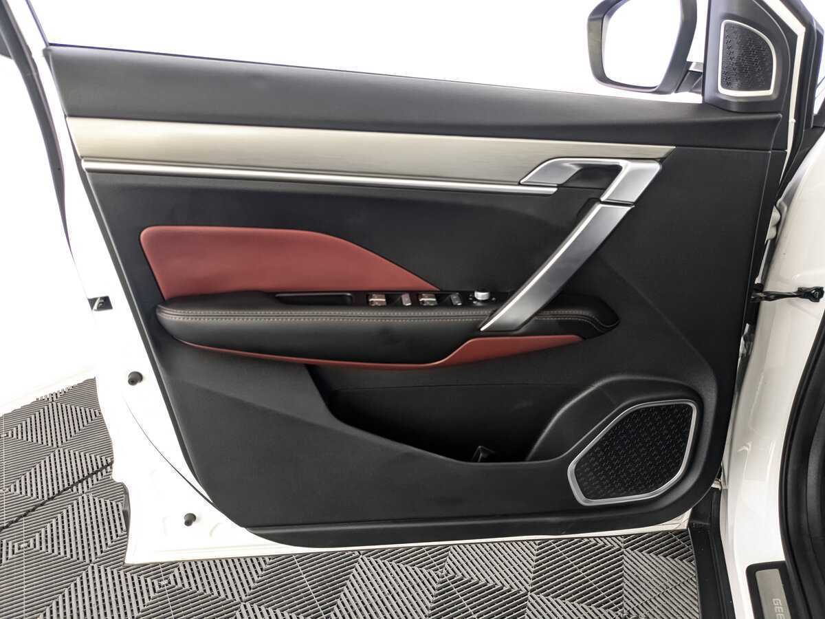 Geely Coolray б/у, 2021, Роботизированная. Фото: #12