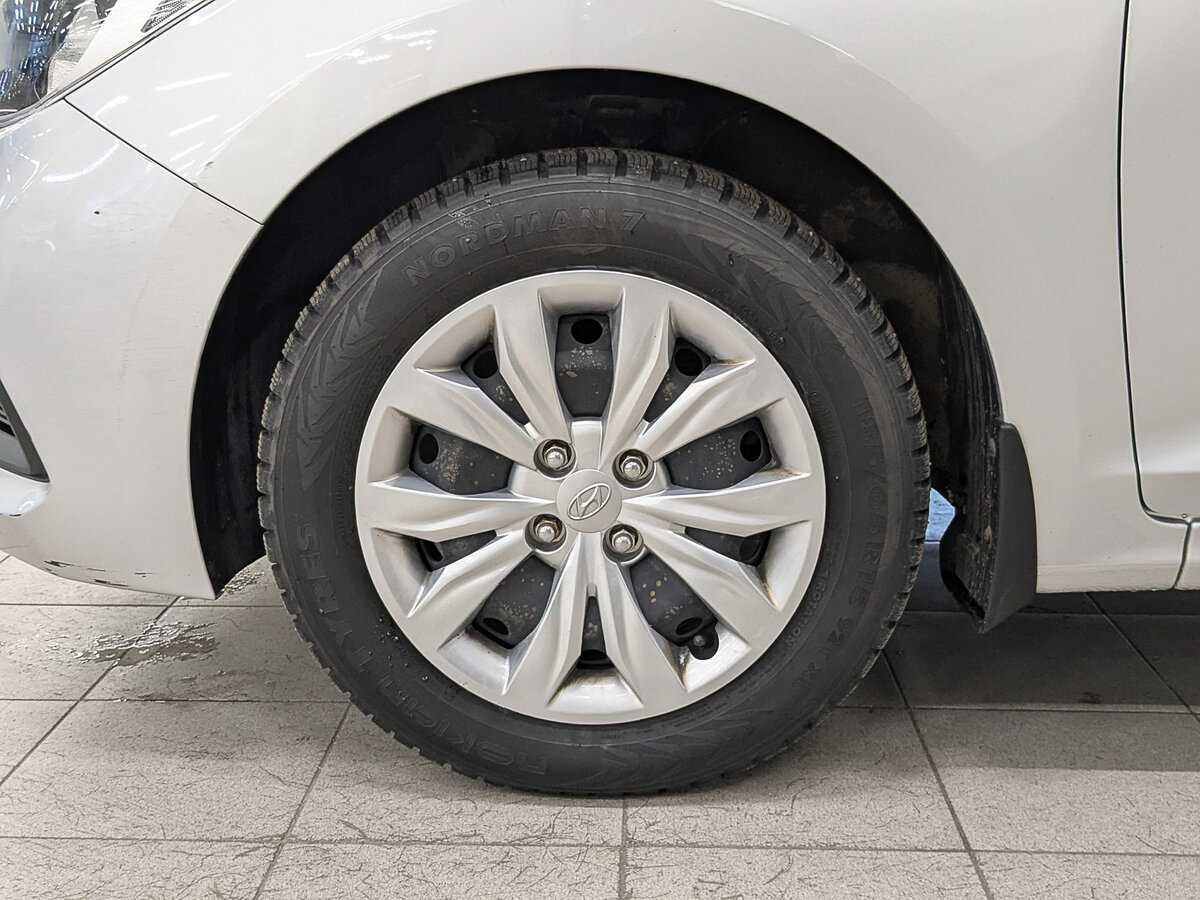 Hyundai Solaris б/у, 2018, Автоматическая. Фото: #11