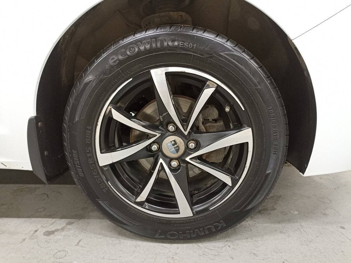 Hyundai Solaris б/у, 2017, Автоматическая. Фото: #17